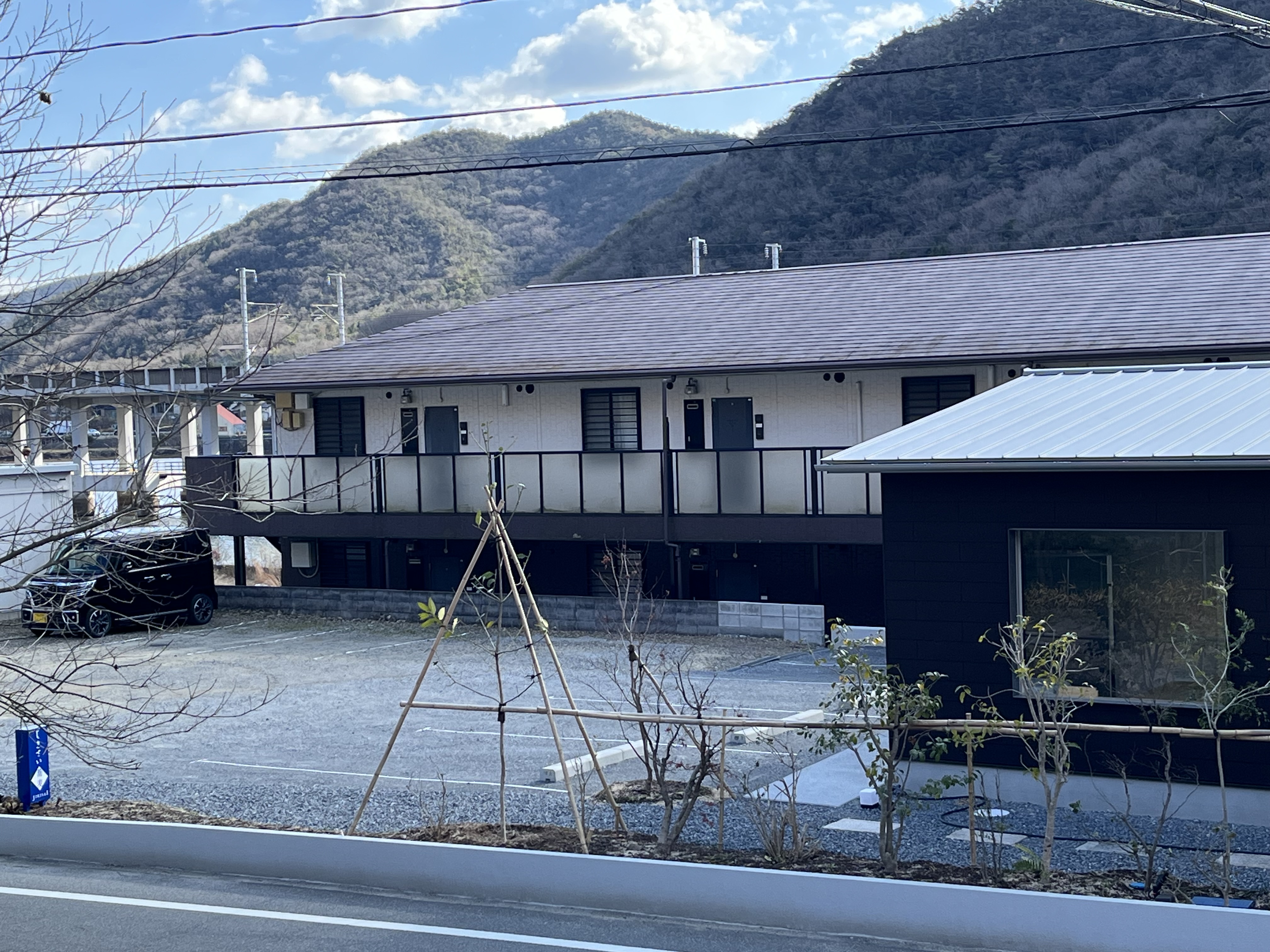 駐車場を完備 | 岡山県備前の蕎麦なら蕎麦 じきさい
